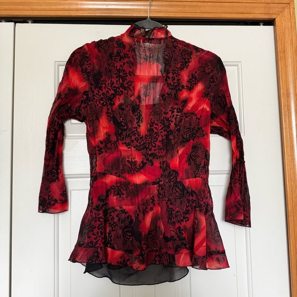 Notations Y2K Whimsical Goth Babydoll Ruffle Shirt Set - Picture 4 of 6